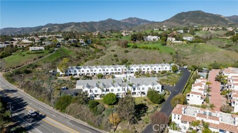 28711 Pacific Coast #19 Photo