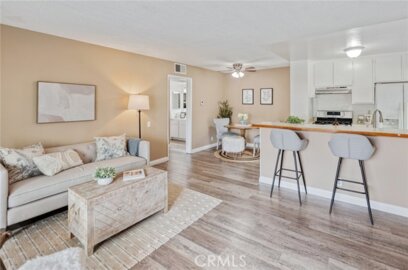 2845 S Fairview #E Photo