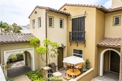 Splendid The Waterfront Condominium Located at 21340 Veleta Circle was Just Sold