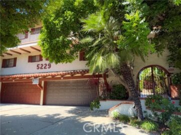 This Phenomenal 5229 Balboa Blvd Townhouse, Located at 5229 Balboa Boulevard #32, is Back on the Market