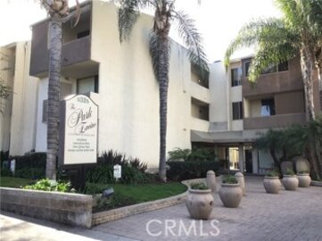 Stunning Newly Listed Park Encino Condominium Located at 5325 Newcastle Avenue #128