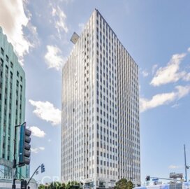 Outstanding Newly Listed The Mercury Condominium Located at 3810 Wilshire Boulevard #1709