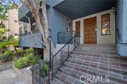 Elegant Newly Listed The Oaksher Condominium Located at 4443 Ventura Canyon Avenue #103