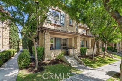 Marvelous Whispering Glen Condominium Located at 119 Jadestone was Just Sold