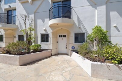 5107 Coldwater Canyon Avenue #10 Photo