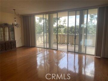 Charming Los Feliz Towers Condominium Located at 4455 W Los Feliz Boulevard #305 was Just Sold