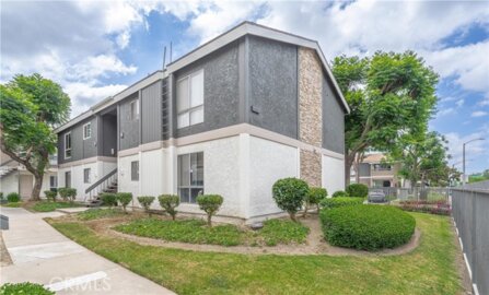 2803 S Fairview #C Photo
