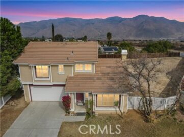 Spectacular Horsethief Canyon Single Family Residence Located at 13476 Altamar Circle was Just Sold