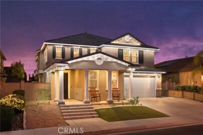 39171 Mountain Sky Photo