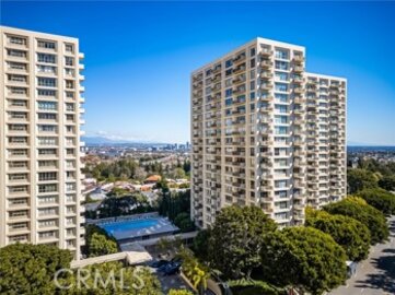 Splendid Newly Listed Park Place Condominium Located at 2170 E Century Park East #507