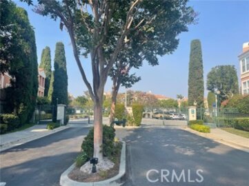 Lovely Newly Listed Corte Bella Townhouse Located at 10 Bettoni Aisle