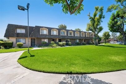 Amazing White Oak Condominium Located at 10544 White Oak Drive was Just Sold