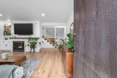 Amazing Newly Listed Newcastle Gardens Townhouse Located at 5465 Newcastle Avenue #6