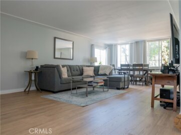 5050 Coldwater Canyon #102 Photo