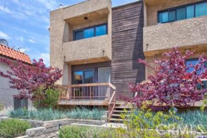 Outstanding Victory Gardens Condominium Located at 14735 Victory Boulevard #6 was Just Sold