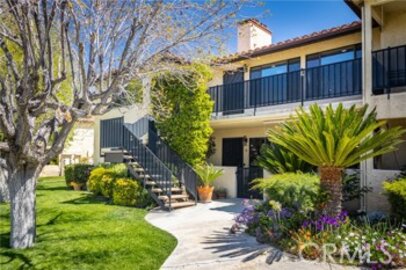 Phenomenal Lincoln View Condominium Located at 25604 Sharp Drive #L was Just Sold