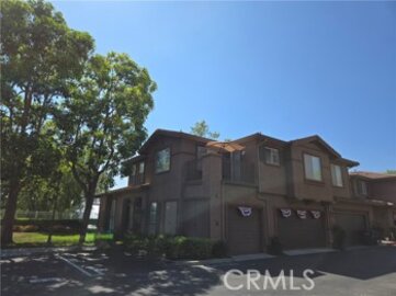 This Delightful Vista Heights Condominium, Located at 47 Red Bud, is Back on the Market