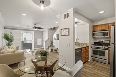 355 N Maple Street #209 Photo