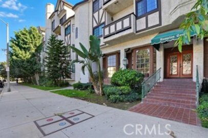 Fabulous Newly Listed Hampton Court Condominium Located at 17914 Magnolia Boulevard #125