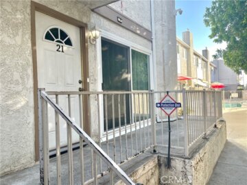 14293 Foothill Boulevard #21 Photo
