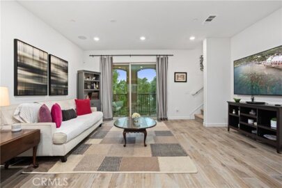 4366 Pacifica Way #7 Photo