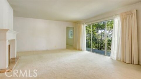 Outstanding 404 San Vicente Condominium Located at 404 San Vicente Boulevard #101 was Just Sold