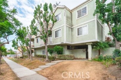 Marvelous Newly Listed Pine Villas Condominium Located at 1566 Pine Avenue #206A