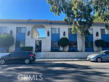 This Amazing Wakefield Gardens Condominium, Located at 9119 Wakefield Avenue #2, is Back on the Market