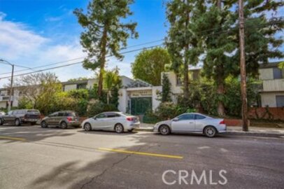 Lovely Parc Tarzana Condominium Located at 18620 Hatteras Street #169 was Just Sold