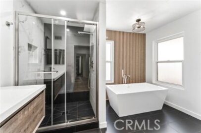 This Spectacular Encino Plaza North Townhouse, Located at 5401 Zelzah Avenue #114, is Back on the Market