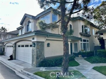 Elegant Stoney Pointe Townhouse Located at 74 Stoney Pointe was Just Sold