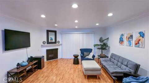 2875 S Fairview Photo