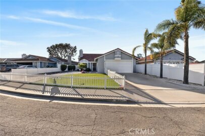 39427 Canyon Rim Photo