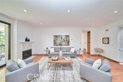 Outstanding Newly Listed Park Hancock Condominium Located at 4477 Wilshire Boulevard #202