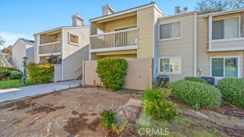 23506 Cambridge Road Photo