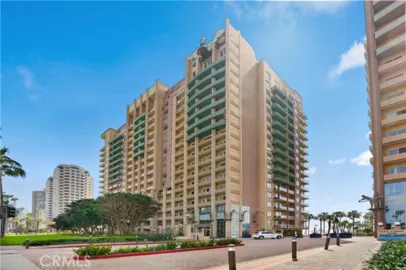 488 E Ocean Photo
