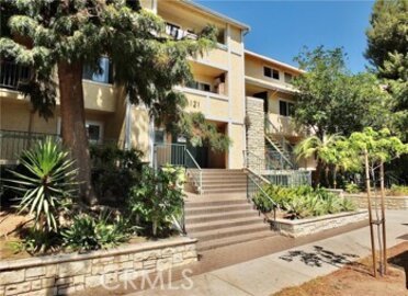 Lovely Newly Listed Sinclair Gardens Condominium Located at 121 Sinclair Avenue #241