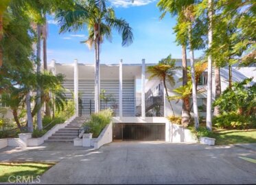 1255 N Harper Avenue #7 Photo