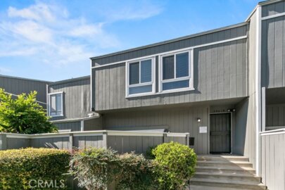 2961 S Fairview #B Photo