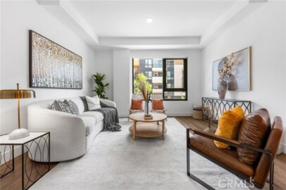 709 E Walnut Street #214 Photo