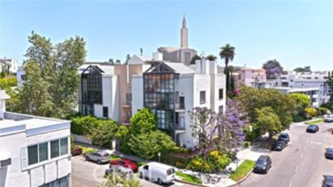 Marvelous Newly Listed West Breeze Condominium Located at 1670 Malcolm Avenue #301