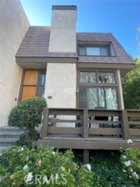 Lovely Newly Listed Northbrooke Townhouse Located at 9000 Vanalden Avenue
