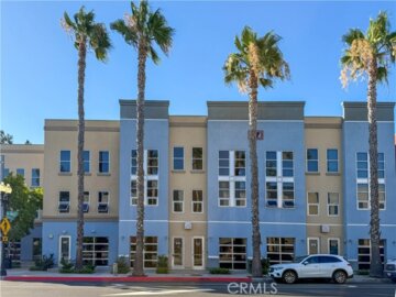 909 E Santa Ana Boulevard Photo