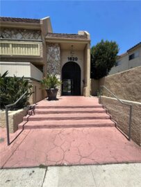 1620 N San Fernando Photo