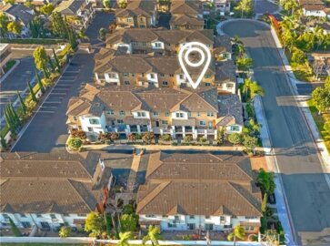 16901 Airport Circle #107 Photo