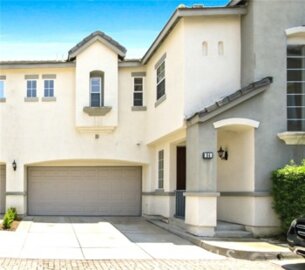 Fabulous Newly Listed Sea Country Townhouse Located at 94 Seacountry Lane