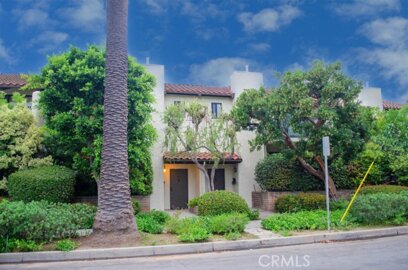 469 S Catalina Avenue Photo