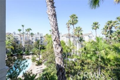 Impressive Newly Listed The Metropolitan Condominium Located at 2243 Martin #419