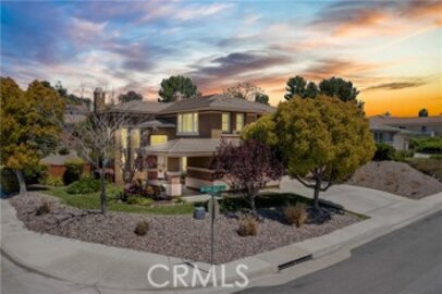 Phenomenal Newly Listed Temeku Hills Single Family Residence Located at 41574 Laurel Valley Circle