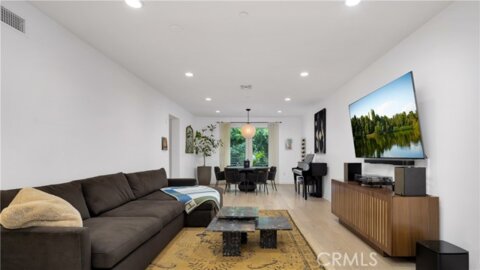 4240 Laurel Canyon Boulevard #306 Photo